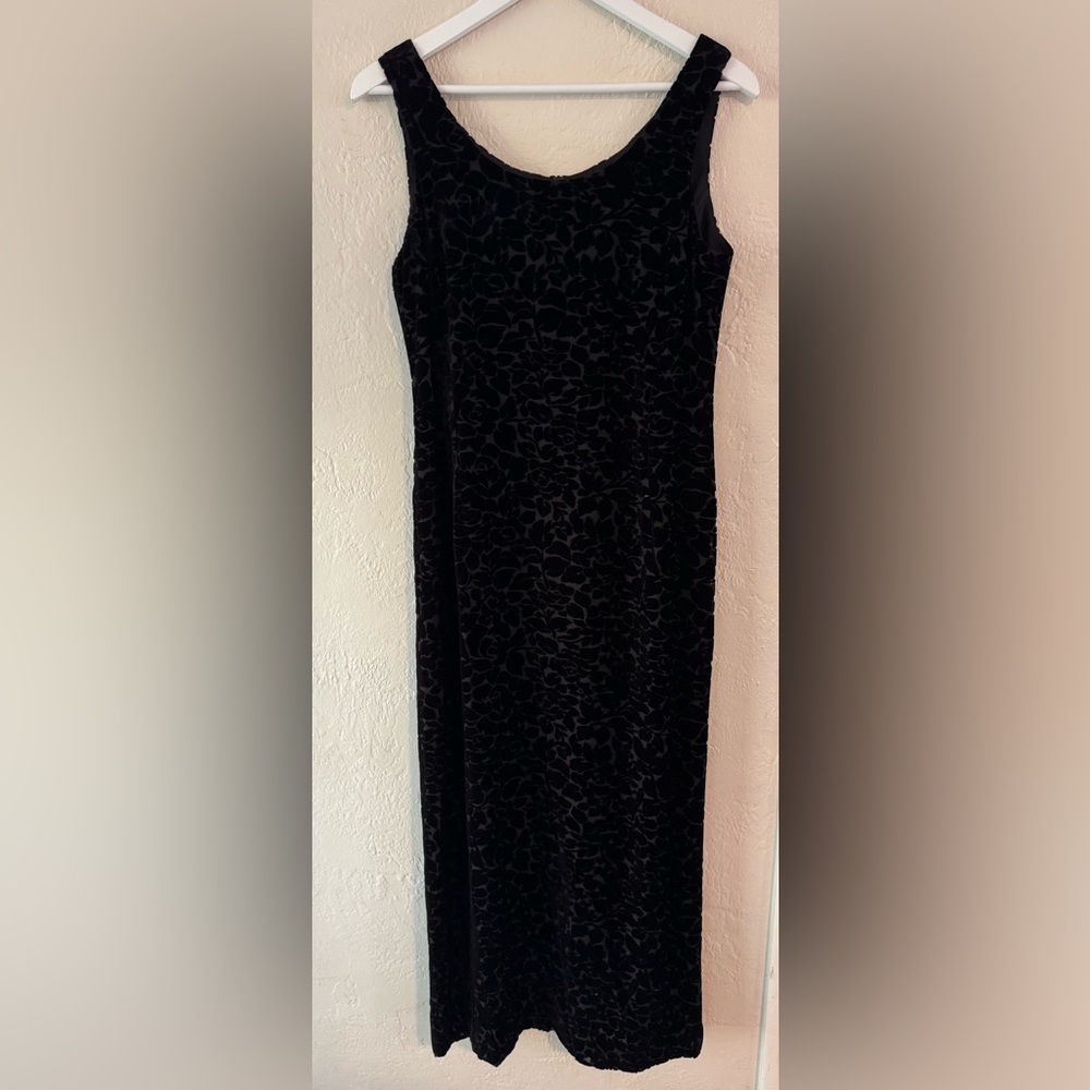 Jones Wear Black Maxi Dress - Picture 1 of 5